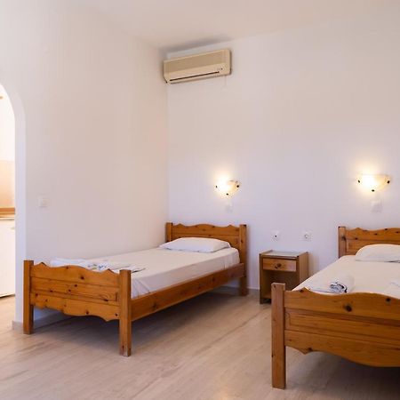 Athineos Apartment'S Dassia (Corfu) Buitenkant foto