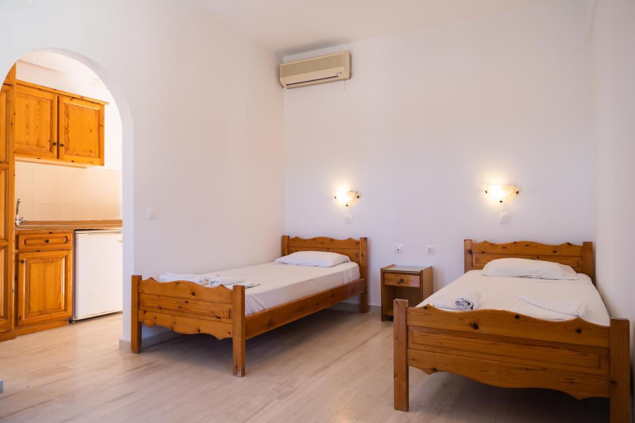 Athineos Apartment'S Dassia (Corfu) Buitenkant foto