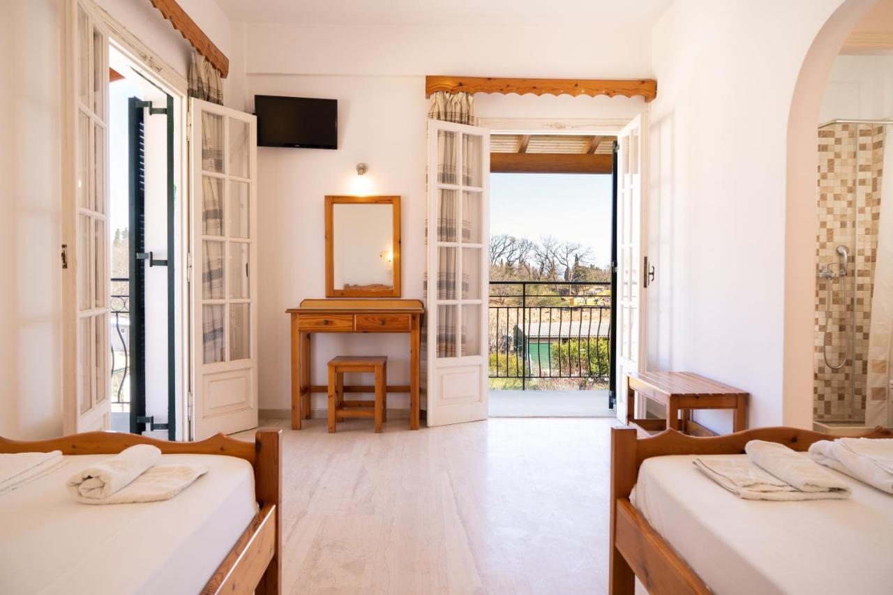 Athineos Apartment'S Dassia (Corfu) Buitenkant foto